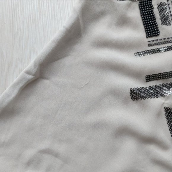 Express cream top with sequin decorations - Picture 5 of 9